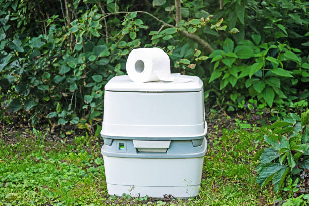 Portable Toilet Options We Offer in Tolleson, AZ